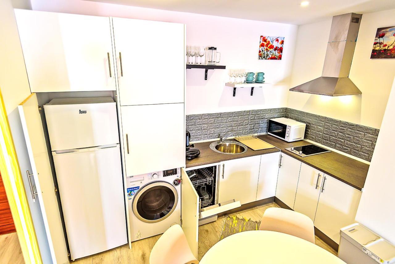 Plaza Herreria Central Apartments With Balconies เอลปูแอร์โต เด ซานตามาริอา ภายนอก รูปภาพ